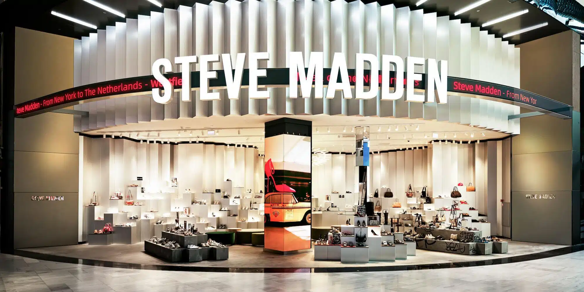 Banner 1 - Steve Madden Rom&acirc;nia