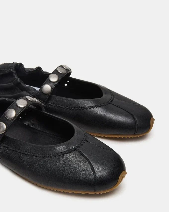 Anaya din piele neagră cu ținte