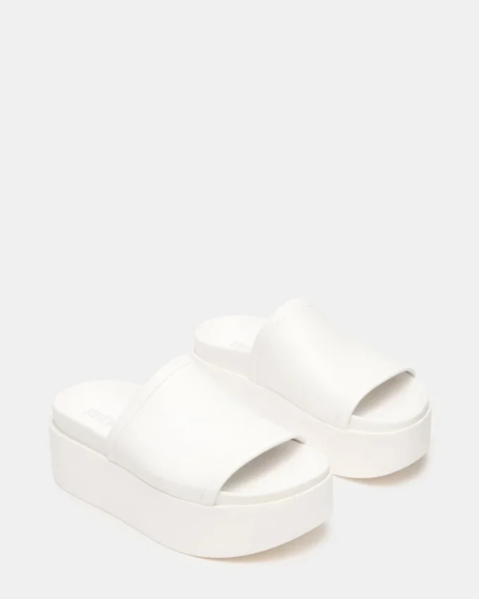 Arwen din piele albă