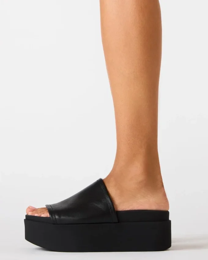 Arwen din piele albă