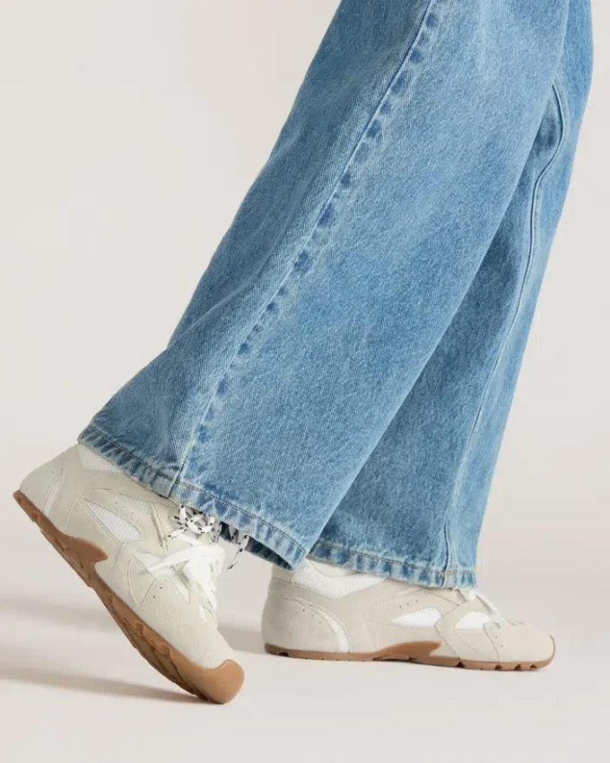 Aziel Black Aziel Black