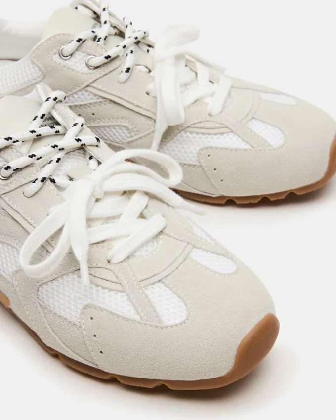 Aziel din piele de căprioară albă