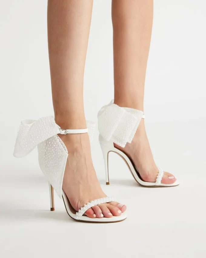 Benni cu strasuri argintii