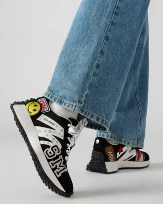 Campo Negru cu patch-uri multiple Campo Negru cu patch-uri multiple