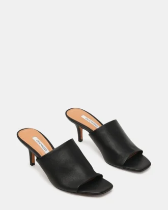 Ciera din piele neagră