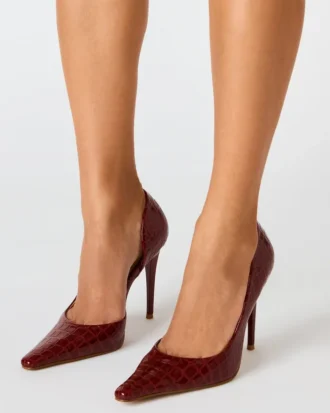 Crocodil roșu elegant