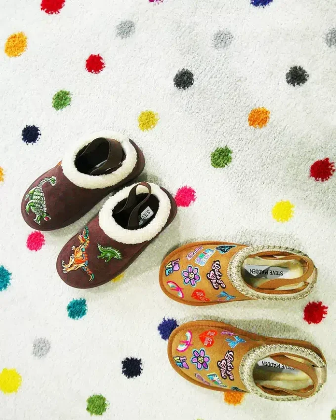 Dino Brown pentru copii mici