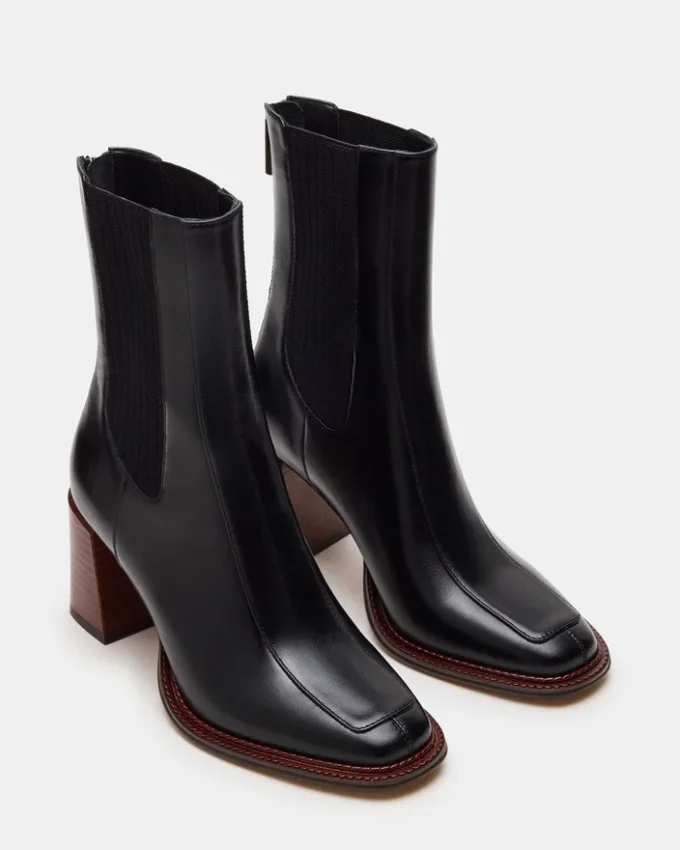 Downtown din piele neagră