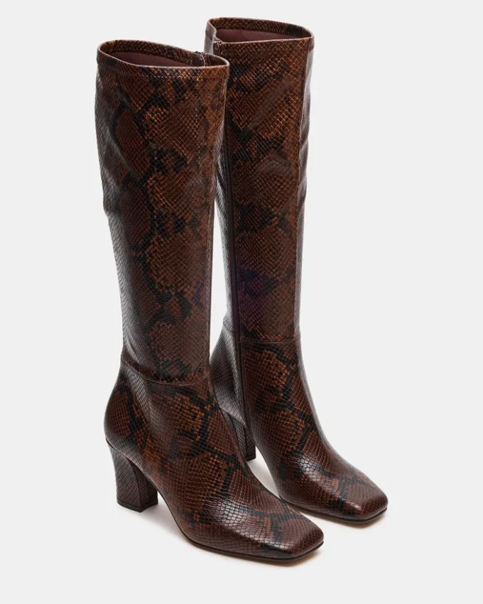 Elliot Brown Snake Elliot Brown Snake