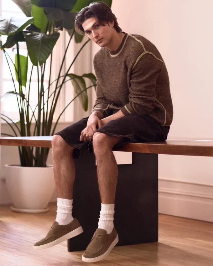 Frankk din piele de căprioară de culoare gri-maro