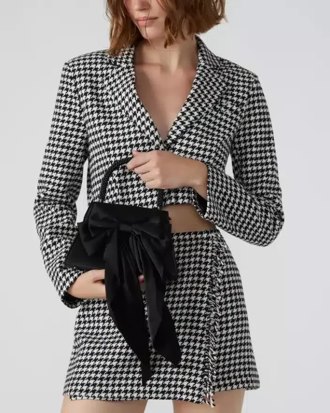 Geantă Cosette din satin negru