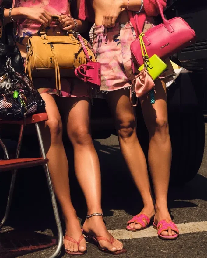 Geantă Makia Negru Geantă Makia Negru