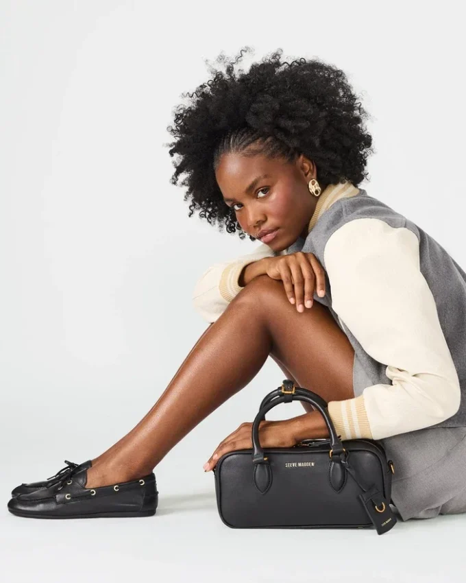 Geantă Merit din piele neagră