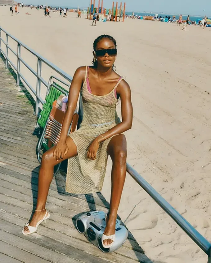 Henrietta din piele de culoare bej