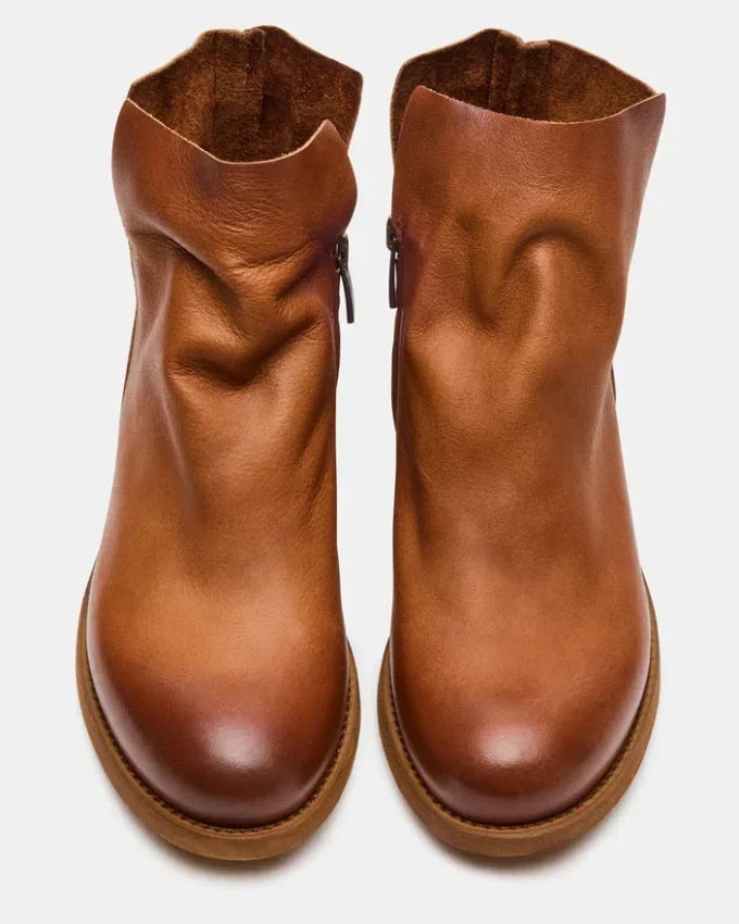 Hughie din piele maro