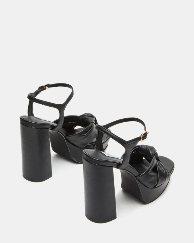 Joyride din piele neagră