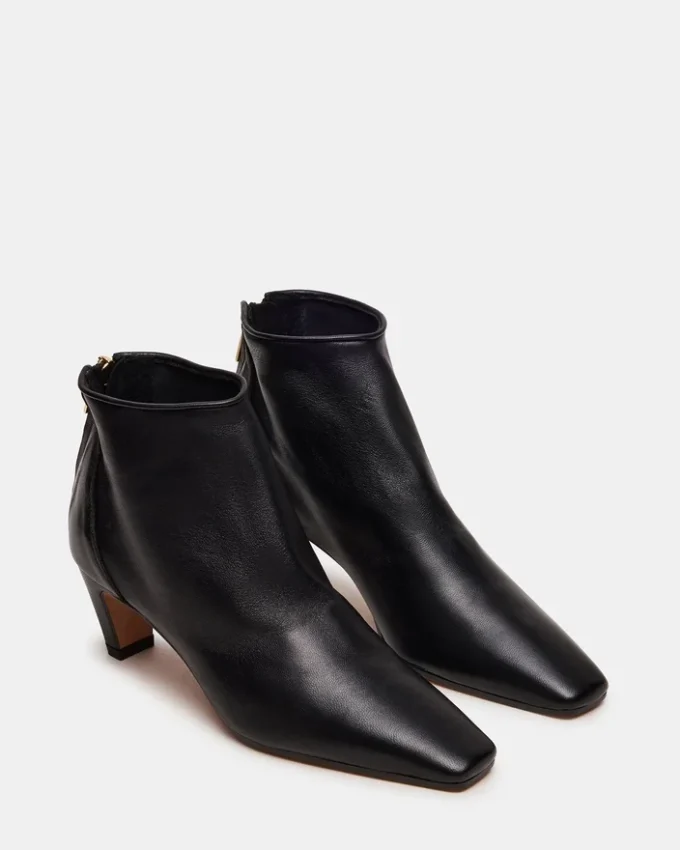 Juno din piele neagră Juno din piele neagră