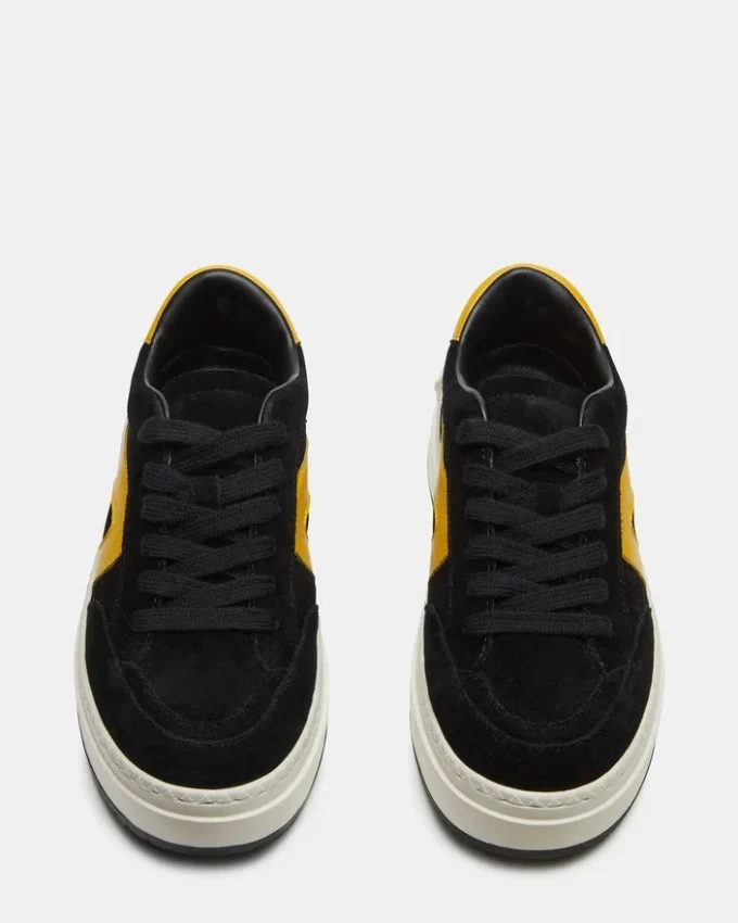 Kickflip din piele de căprioară neagră