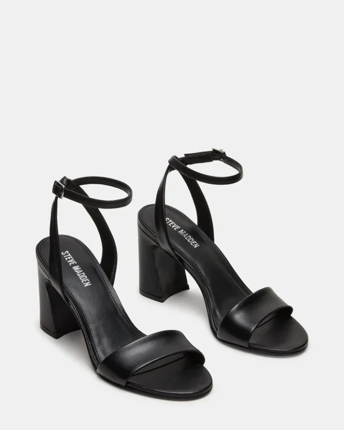 Larah din piele neagră Larah din piele neagră