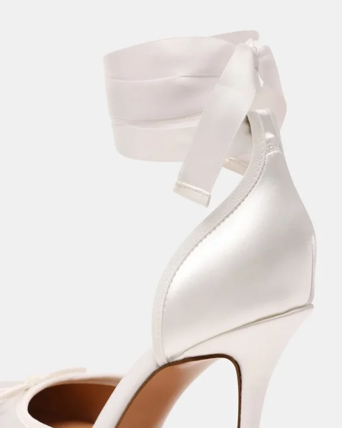 Larina din satin de culoare ivoriu