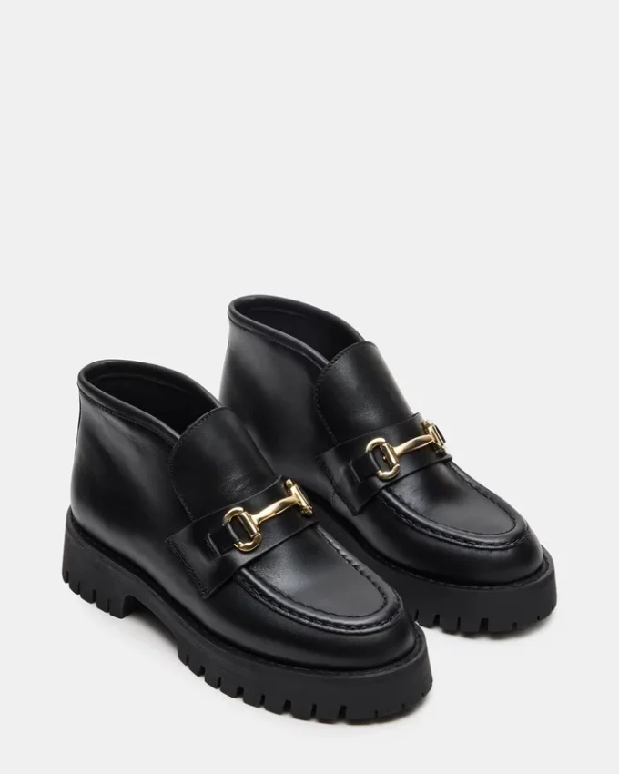 Leon din piele neagră