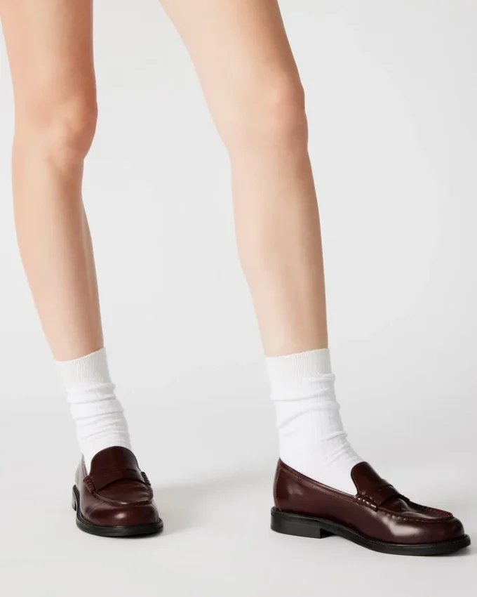 Madison din piele neagră cu blană artificială