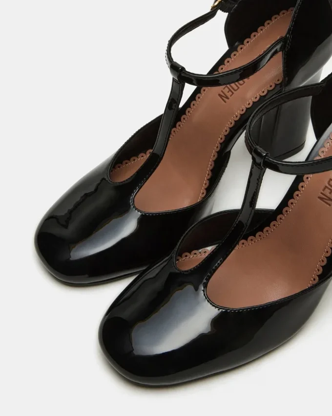 Malcolm negru lăcuit