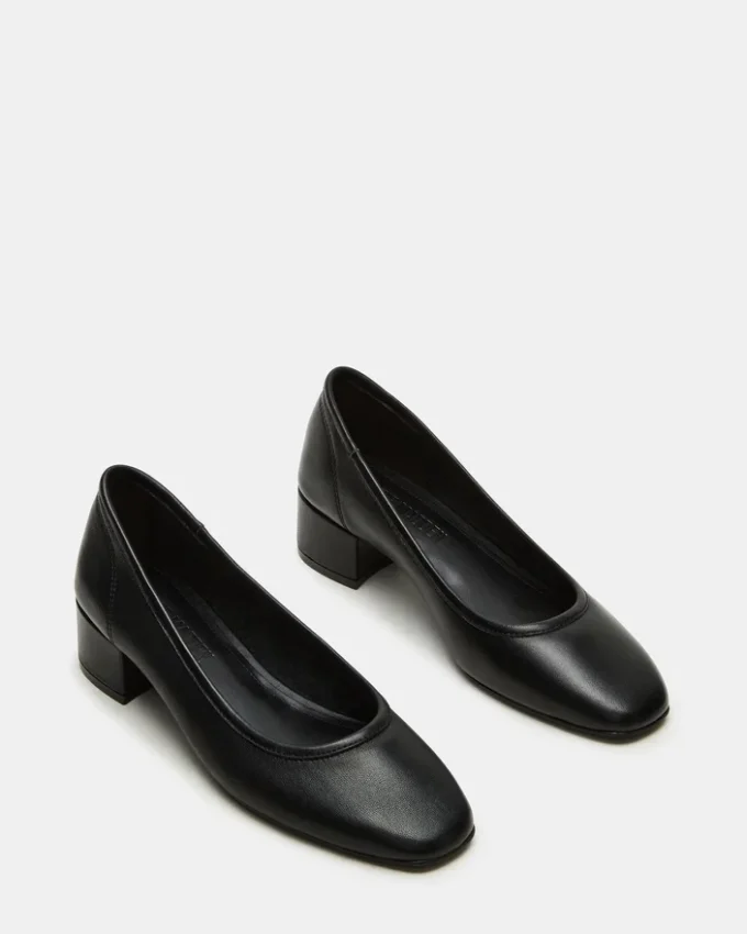 Mollie din piele neagră