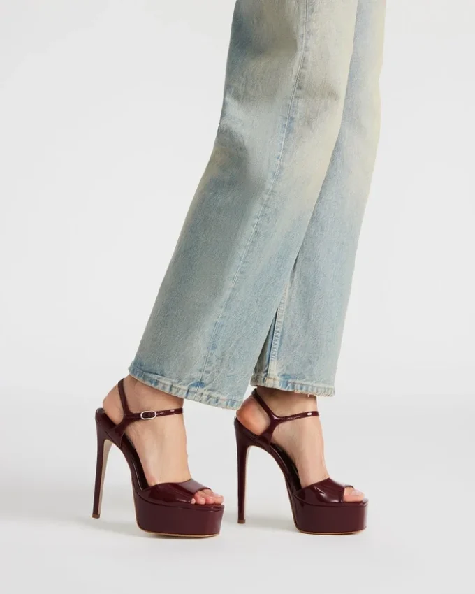 Lac de vin din Köln