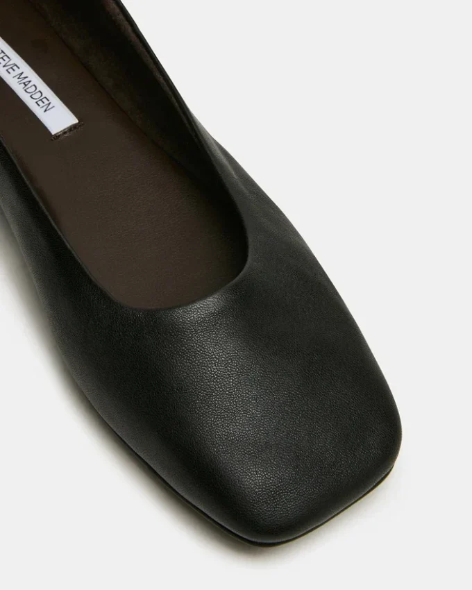 Nurture Piele neagră