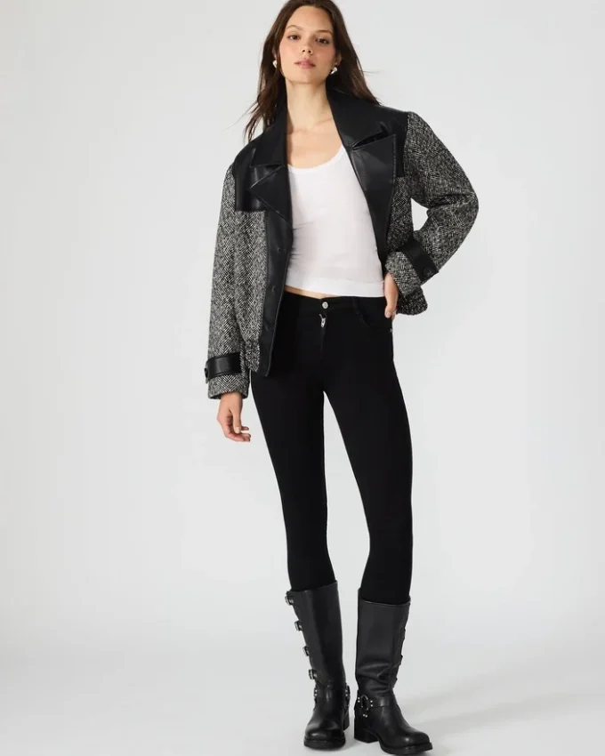 Palton Mercedes negru multi