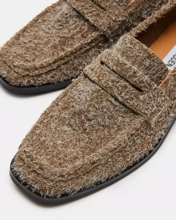 Parlour din piele de căprioară gri Parlour din piele de căprioară gri