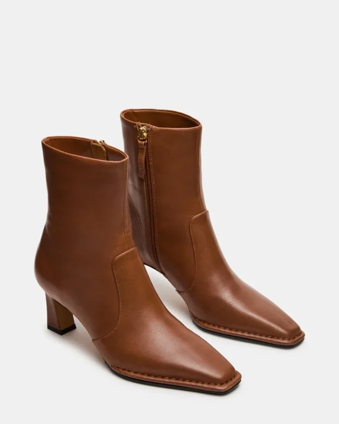 Piele de culoare maro deschis