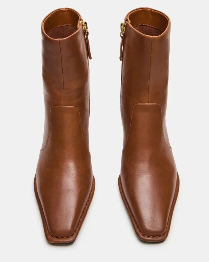 Piele de culoare maro deschis