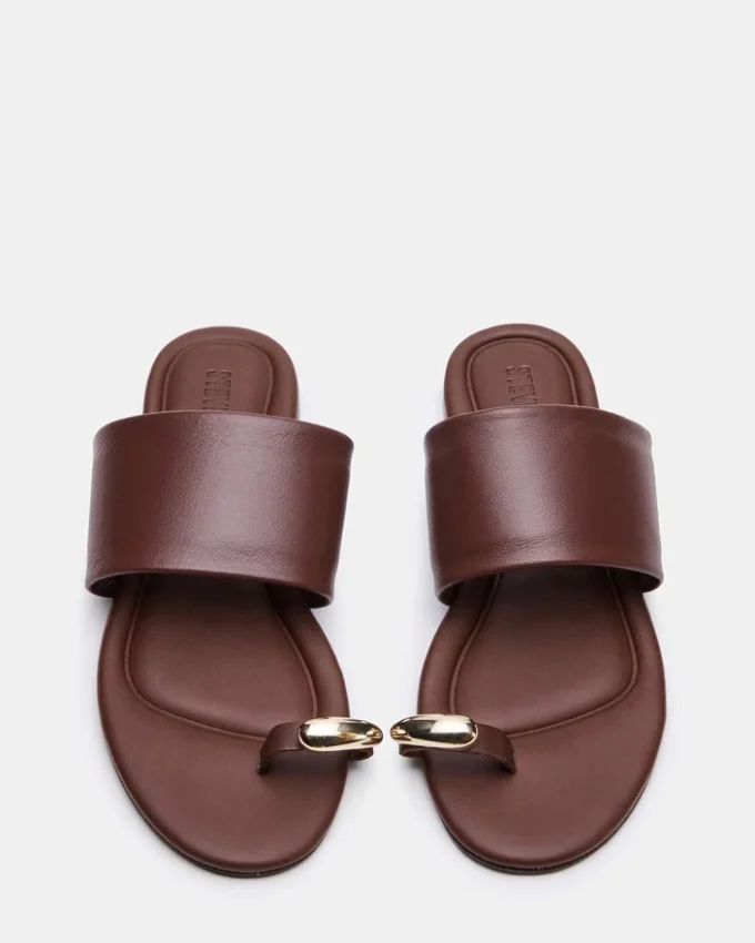 Piele maro decadentă Piele maro decadentă