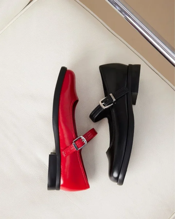 Piele neagră Delancy Piele neagră Delancy