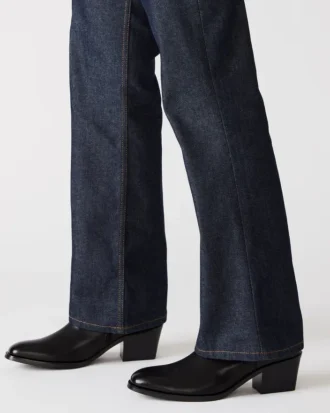 Richie din piele neagră