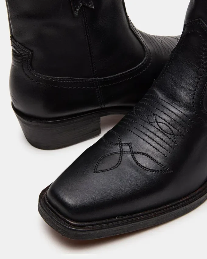 Sanderson din piele neagră Sanderson din piele neagră