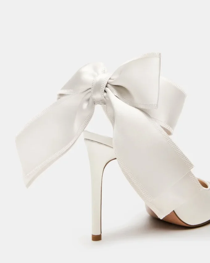 Satin de culoarea ceștii de ceai Satin de culoarea ceștii de ceai