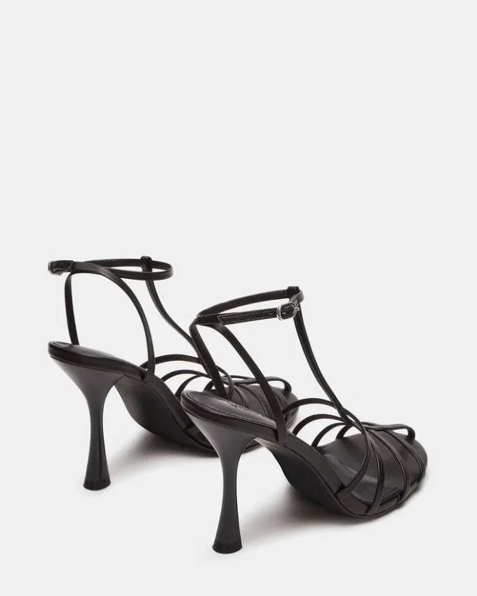 Tildah din piele neagră Tildah din piele neagră