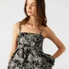 Top Bodi negru cu imprimeu floral