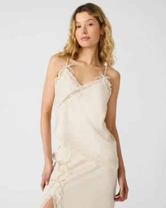 Top Lakely Ivory