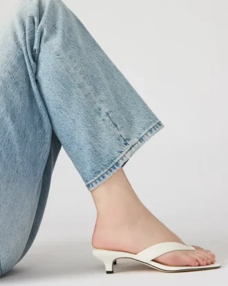 Tracie din piele albă