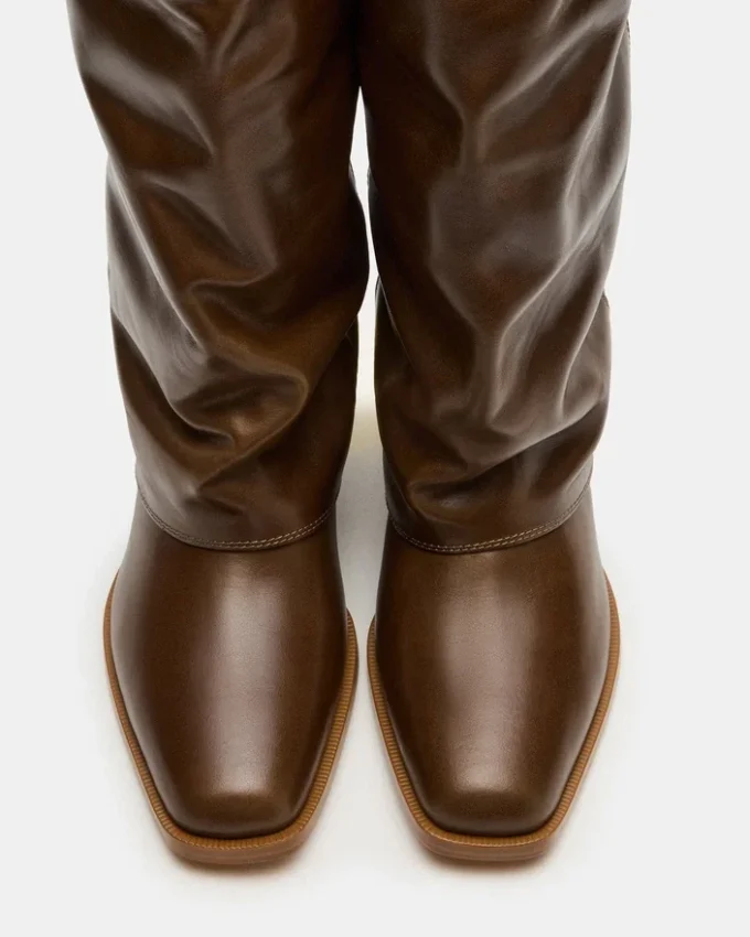 Winnick din piele de culoare măslinie